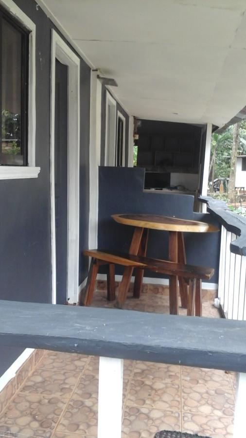 Larmar Bed And Breakfast Puerto Princesa Esterno foto