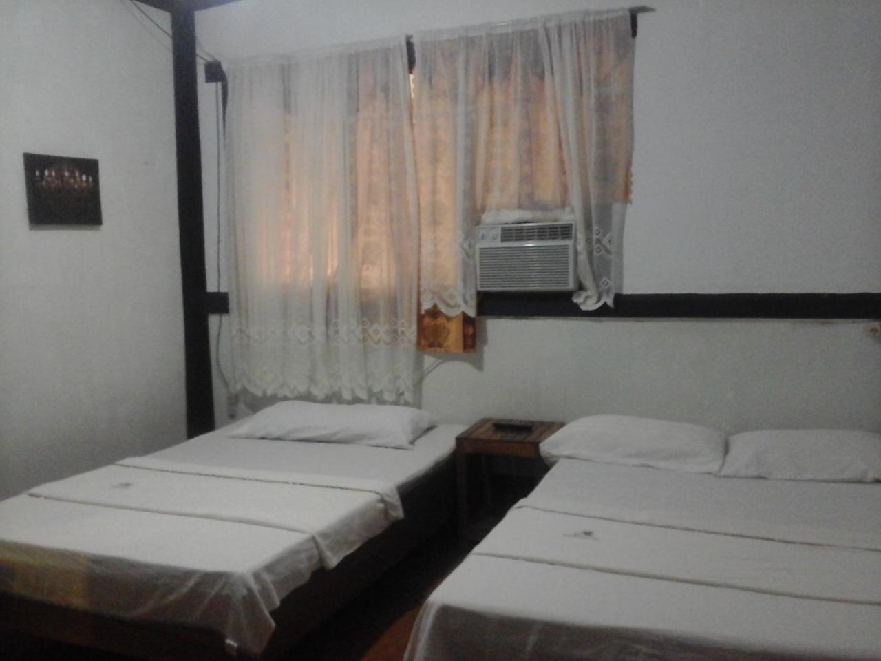 Larmar Bed And Breakfast Puerto Princesa Esterno foto